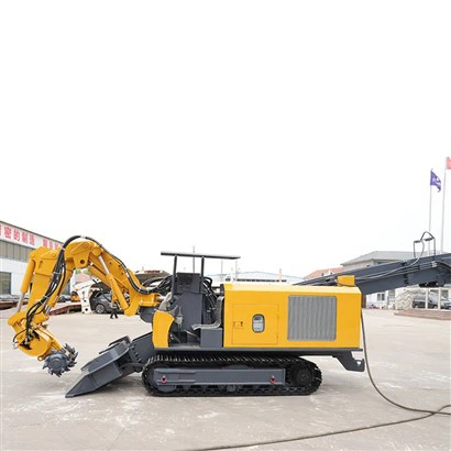 Anglies kasyklų frezavimo staklės turi greitą jungtį, o kaušas ir frezavimo galvutė yra keičiami uolienų tunelio kūrimo metu